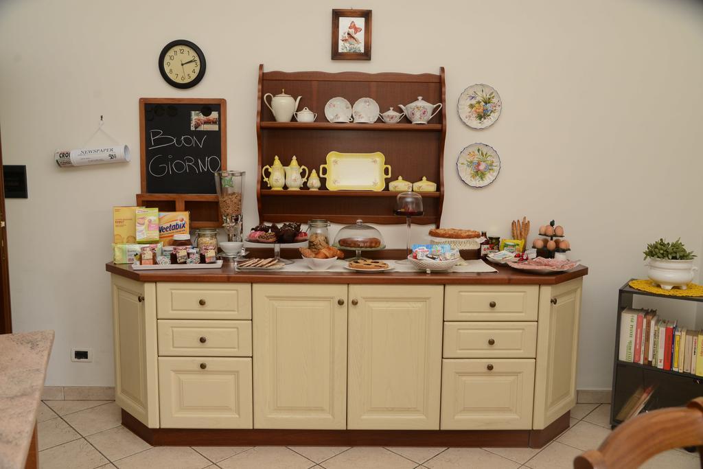 Casa Delle Ortensie Acomodação com café da manhã Alpignano Exterior foto